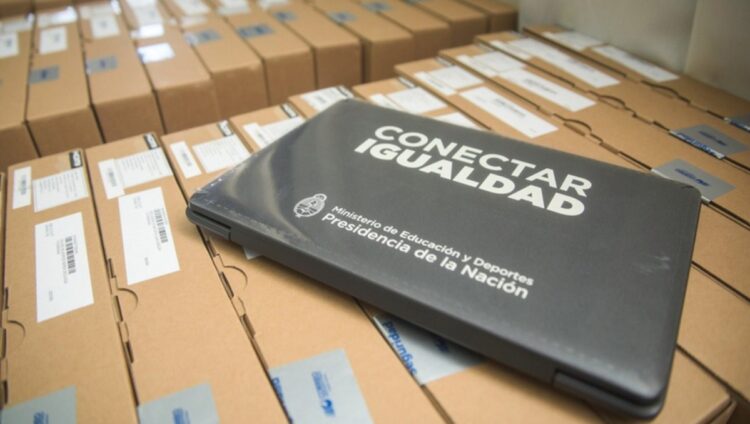 Vuelve Conectar Igualdad, el plan de entrega de netbooks gratuitas a estudiantes