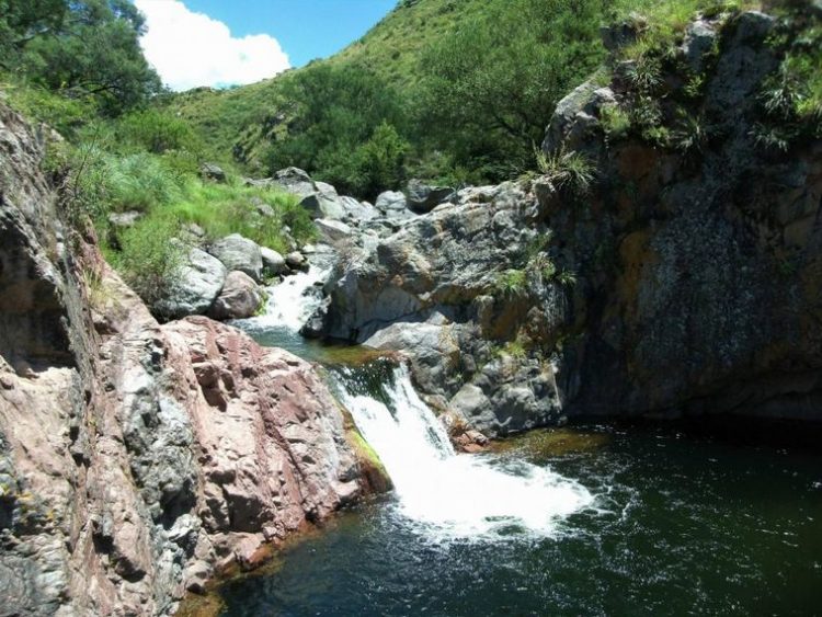 El rio de La Granja, un sitio ideal para una escapada y a tan solo 50 km de la Ciudad