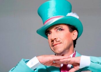 El show «a la galera» de Aníbal Pachano generó malestar entre sus colegas en Carlos Paz