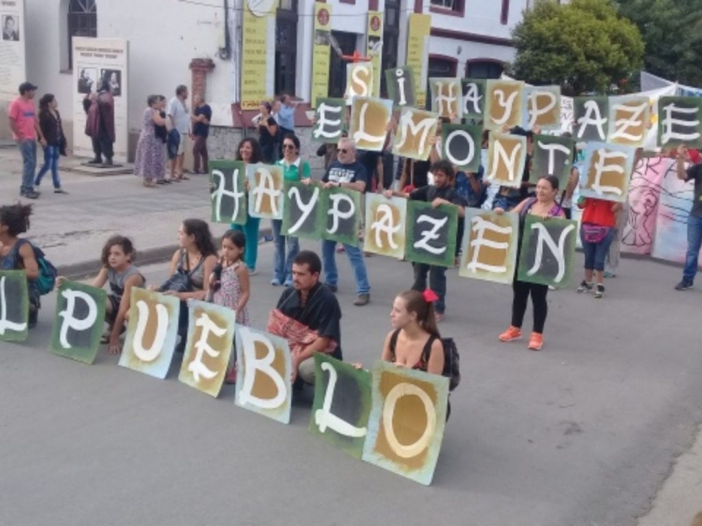 Convocan a una caminata en defensa del agua en Cosquín