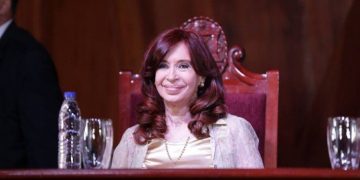 Cristina Fernández de Kirchner se reunió con Xiomara Castro y disertó en Honduras