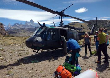Salvan a un andinista argentino en El Chaltén y postergan la búsqueda de un extranjero por el mal clima