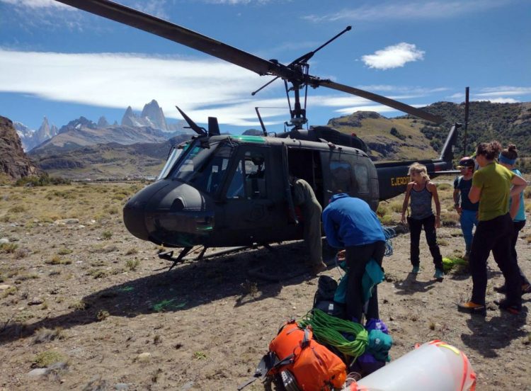 Salvan a un andinista argentino en El Chaltén y postergan la búsqueda de un extranjero por el mal clima