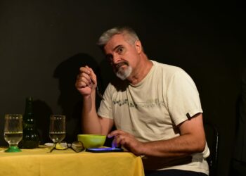 Seis obras en una misma noche