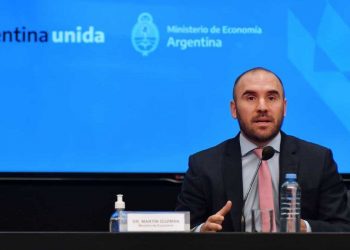 Guzmán aseguró que no habrá ajuste en el acuerdo con el FMI