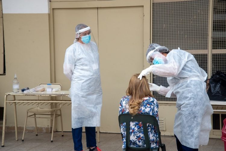 Para evitar el colapso del sistema sanitario, recomiendan dilatar los contagios
