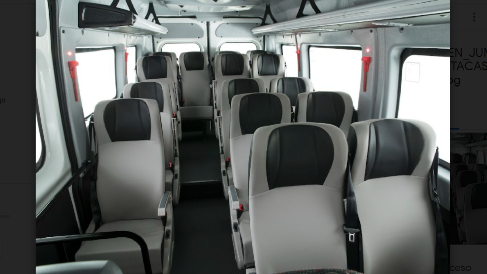 Citroën Jumper y Peugeot Boxer ahora también son minibuses