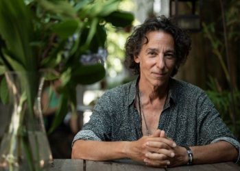 Javier Calamaro pidió disculpas tras comparar al Covid con el nazismo