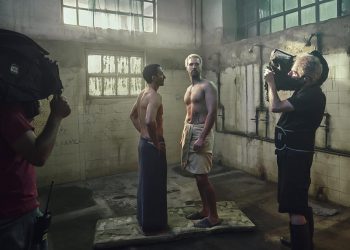 Juan Minujín se refirió a las escenas de desnudo que se volvieron tendencia en las redes