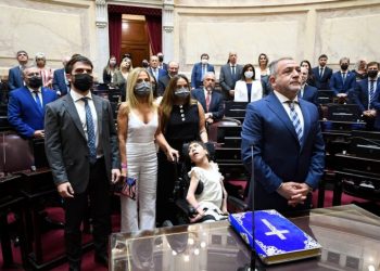 Acusan de “transfuguismo” a legisladoras de JxC