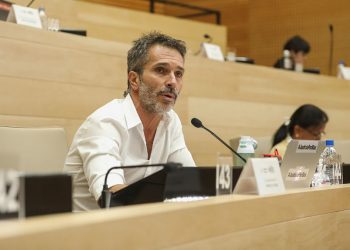 Los opositores le demandan al Gobernador una “autocrítica real”