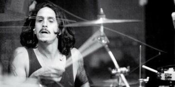 Tras batallar contra el ELA, falleció el baterista Martín Carrizo