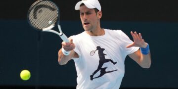Investigan si Djokovic mintió en su declaración jurada para ingresar a Australia