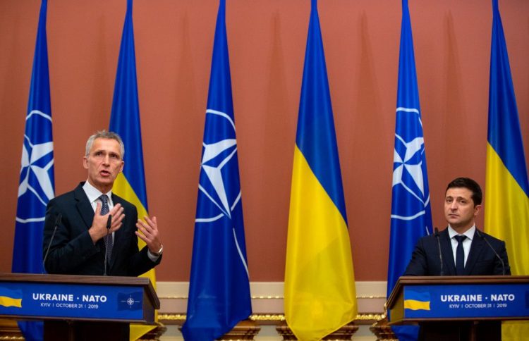 La Otan y Ucrania firmaron un acuerdo que tensiona a Rusia
