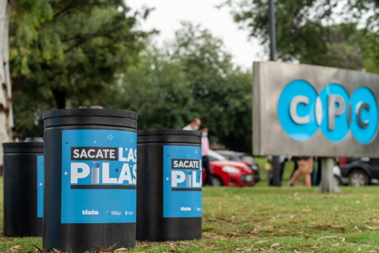 Reciclan pilas y evitan su enterramiento en Piedras Blancas