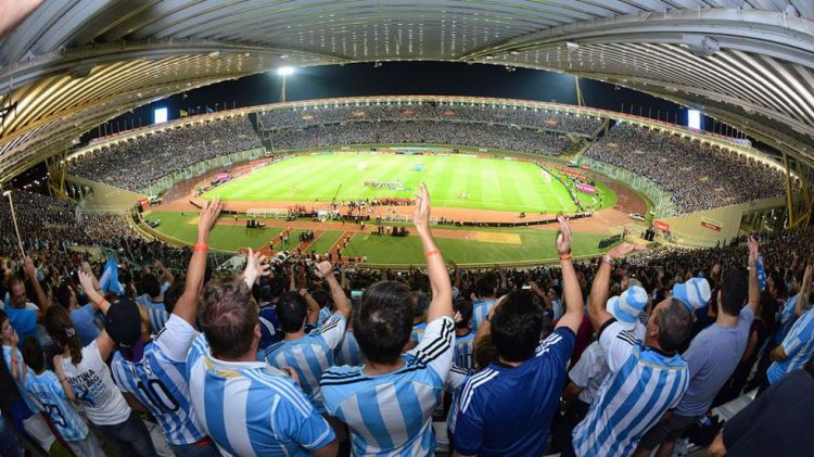 La selección argentina de fútbol vuelve a jugar en la Docta. Fuente: Martín Baez