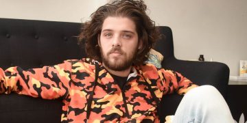 Santi Maratea cruzó a Flavio Azzaro por sus burlas al colectivo LGBTIQ+