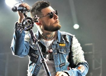 Ulises Bueno contó a qué edad se tatuó por primera vez y sorprendió a todos