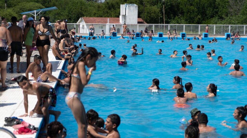 Estas son las piletas municipales habilitadas para disfrutar en verano