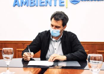 Firman convenio para federalizar las áreas naturales protegidas