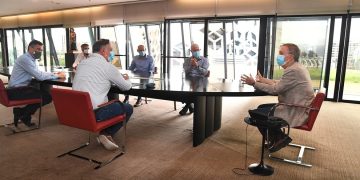 El Gobernador se reunió con directivos de Mabe