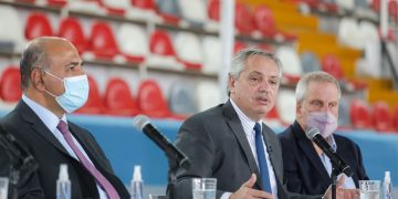 Rinaldi: “El Gobierno debe negociar con el FMI con absoluta firmeza”