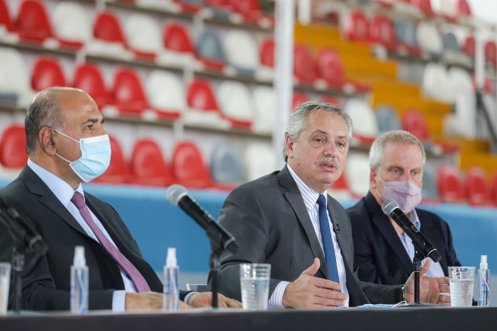 Rinaldi: “El Gobierno debe negociar con el FMI con absoluta firmeza”