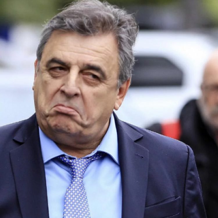 Negri le bajó la cotización a un acuerdo con el liberal Milei