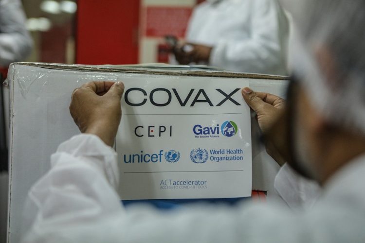 Covax: no pueden recibir vacunas por falta de fondos