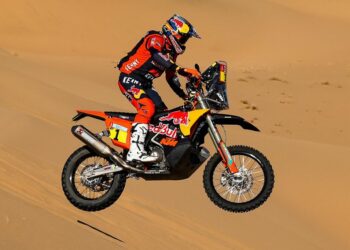 Benavides clasifica cuarto en motos y Andújar queda primero en quads