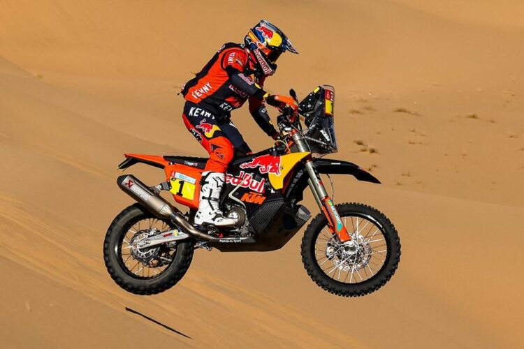Benavides clasifica cuarto en motos y Andújar queda primero en quads