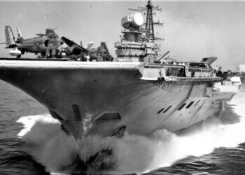 Documentos confirman que Thatcher mandó barcos con armas nucleares a Malvinas