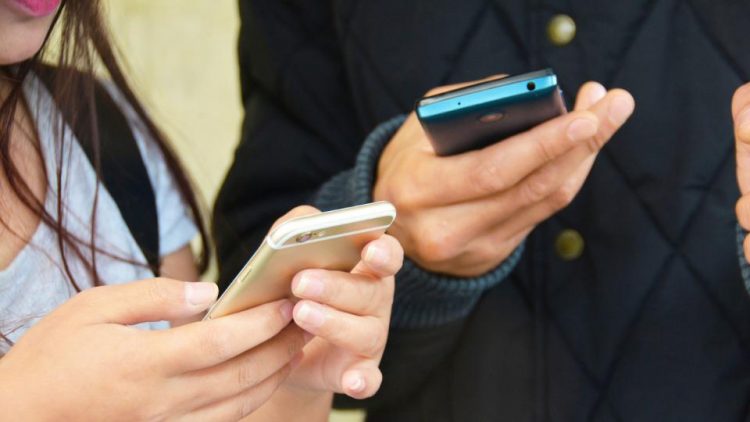 Lanzan promoción para comprar celulares en 18 cuotas y con 30% de descuento