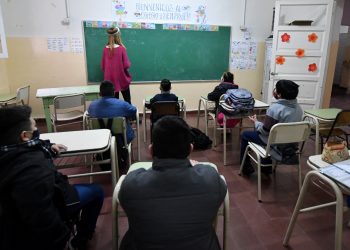 Todavía no se piensa en un pasaporte sanitario para el ámbito escolar