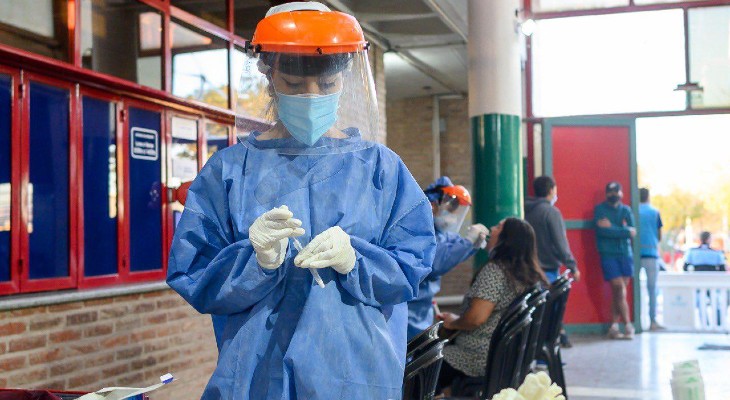 Reportaron 157 muertos y 12.564 nuevos contagios de coronavirus