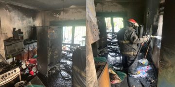 Se incendió por completo un departamento en barrio General Bustos