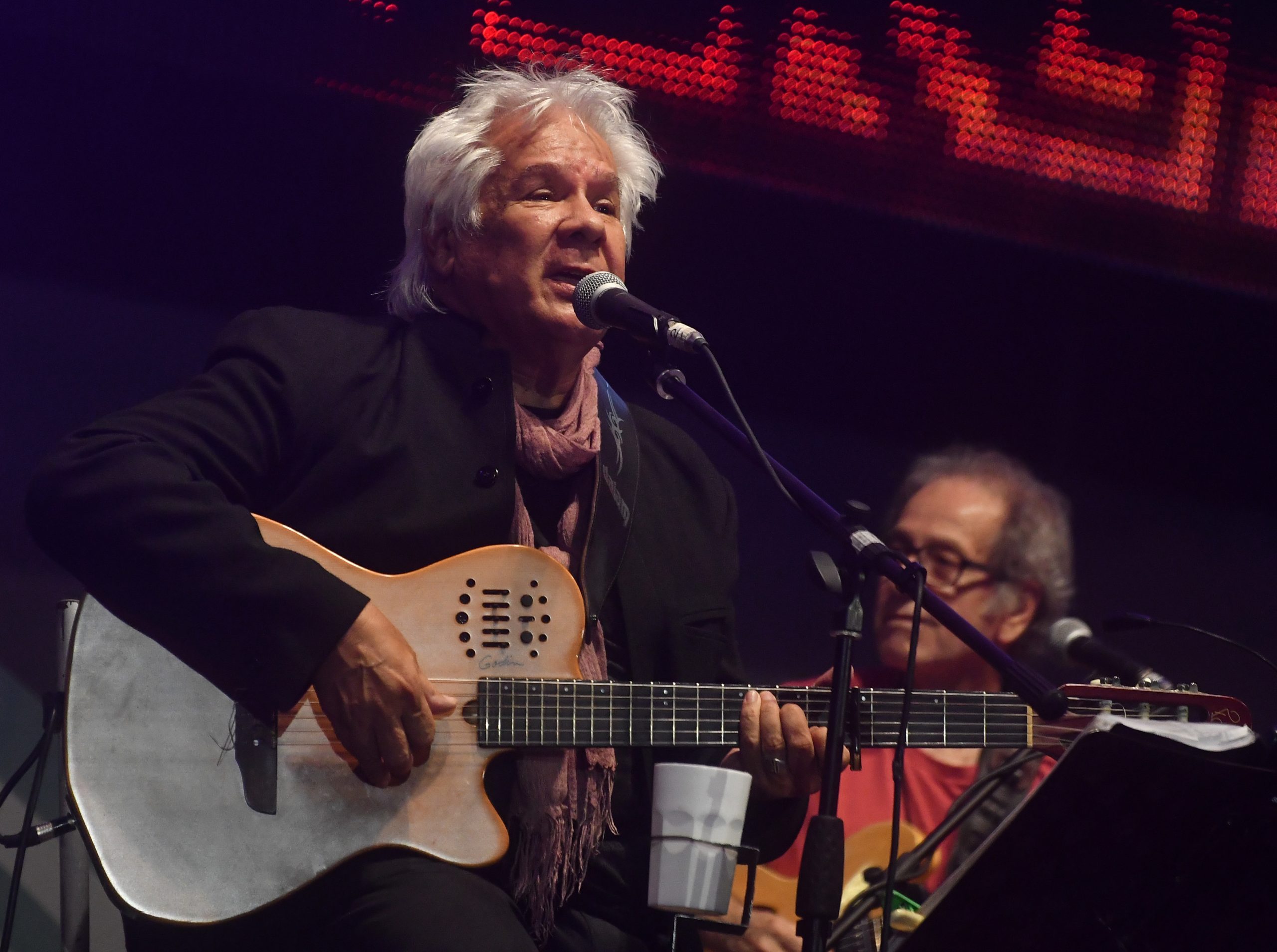 Abel Pintos y Víctor Heredia presentes en la cuarta luna coscoína