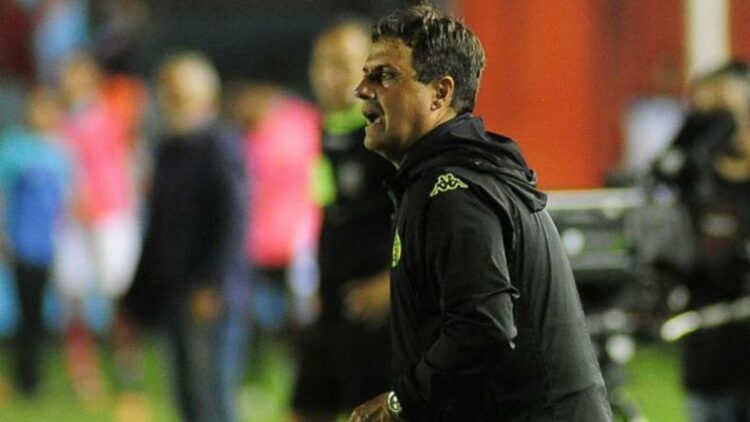 Ángel Hoyos fue anunciado oficialmente como el nuevo entrenador de Talleres