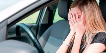 Amaxofobia: El miedo a conducir que paraliza