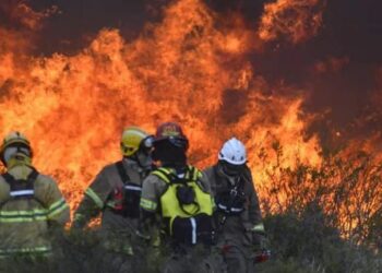 Los incendios no dan abasto y se agravó la situación en el sur