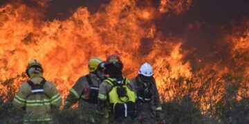 Los incendios no dan abasto y se agravó la situación en el sur