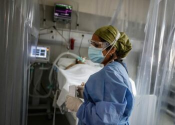 Advierten que más del 80% de los internados son personas no vacunadas