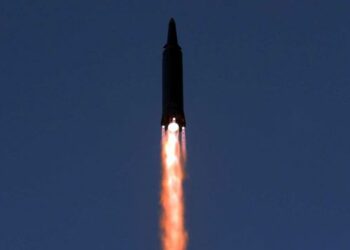 Probaron el lanzamiento de un misil con velocidad hipersónica