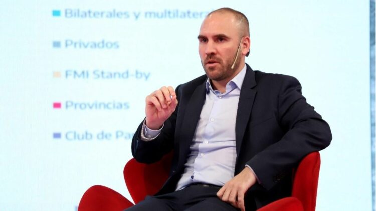 Las cartas sobre la mesa
