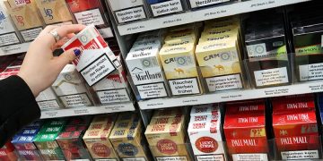 Prohíben las palabras “atractivas” en las etiquetas de cigarrillos