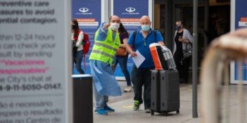 La tasa de positividad de infectados por Covid-19 continúa alta, ayer fue del 47%