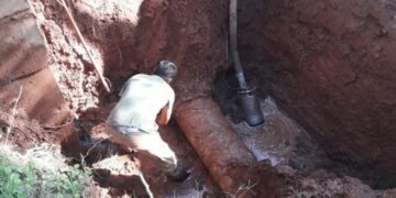 Alerta roja en el sistema de aguas de Sierras Chicas tras la rotura de un acueducto