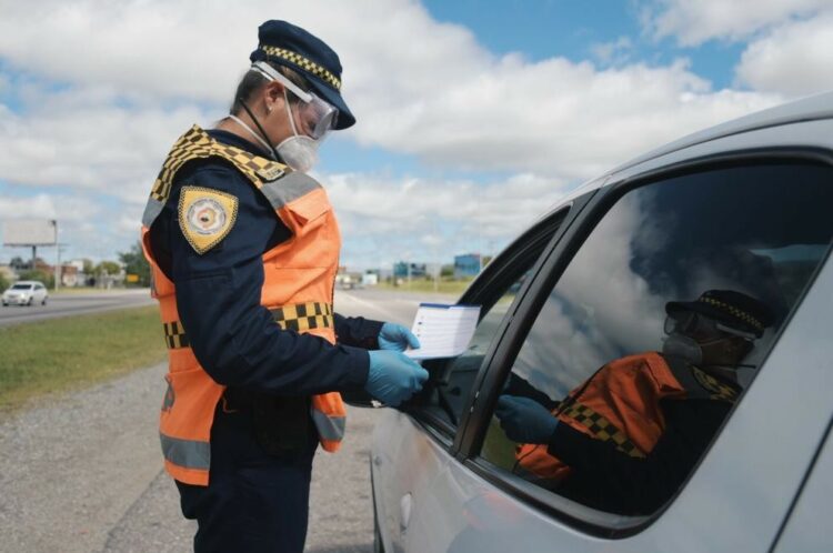 Requisitos para viajar seguros durante la temporada de verano