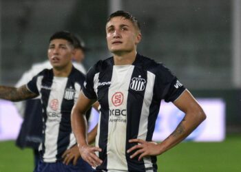 Tenaglia jugará en el Alavés de la Liga de España