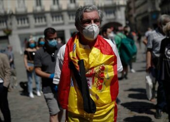 España detectó los primeros casos de flurona, la confección entre gripe y coronavirus